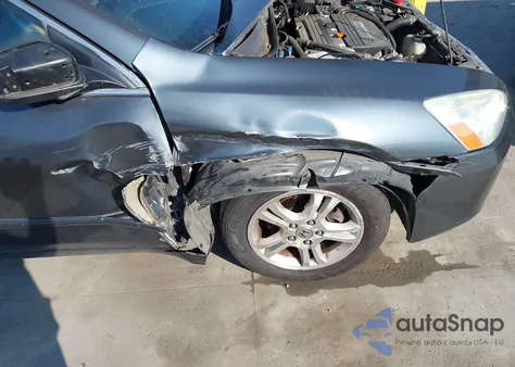 2006 Honda Accord 2.4 Ex from USA, damaged, VIN 1HGCM56726A053323